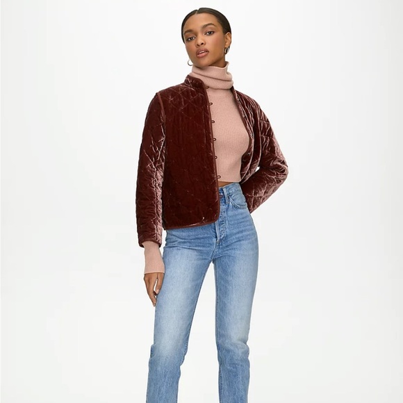 Wilfred
Rebecca Sweater - Coral Blush - Picture 5 of 8